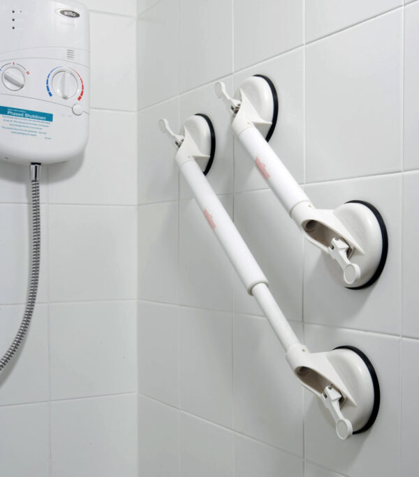 Barre d&apos;appui à ventouses strong - 65-78 cm – Image 3